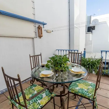 Patio Asiatico En El Centro De